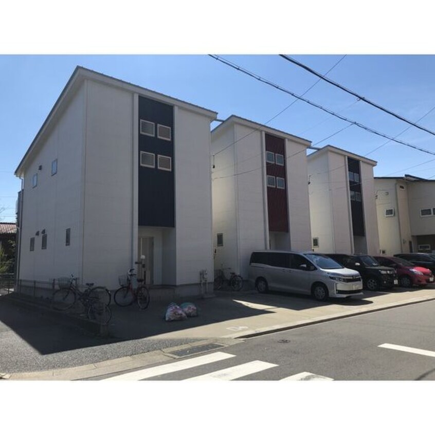 外観写真 ピンクチャーム