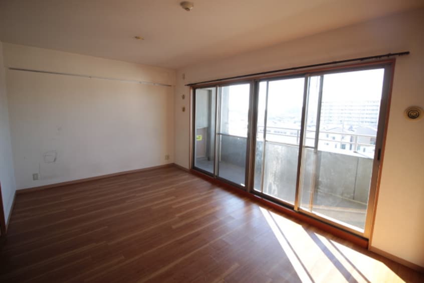 居室 山田ビル鳴海