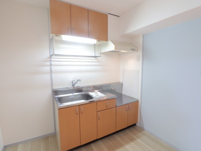 キッチン ヤマテオザワビル