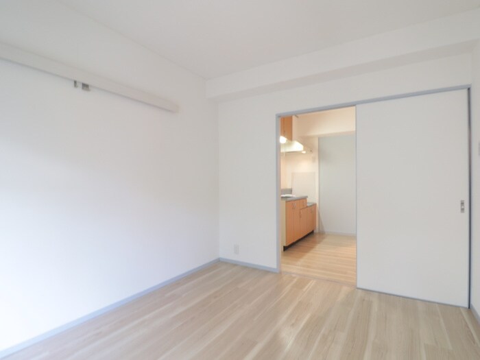 居室 ヤマテオザワビル