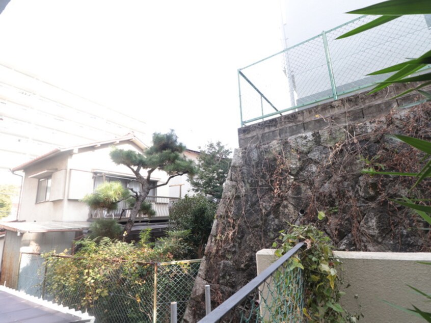 室内からの展望 ヤマテオザワビル