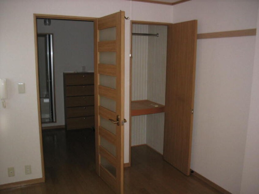 収納 シャトー村瀬千代田ビル