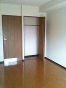 居室 グランメール一社