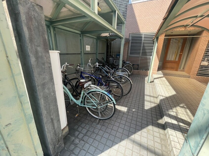 駐輪場 ESPACE　A