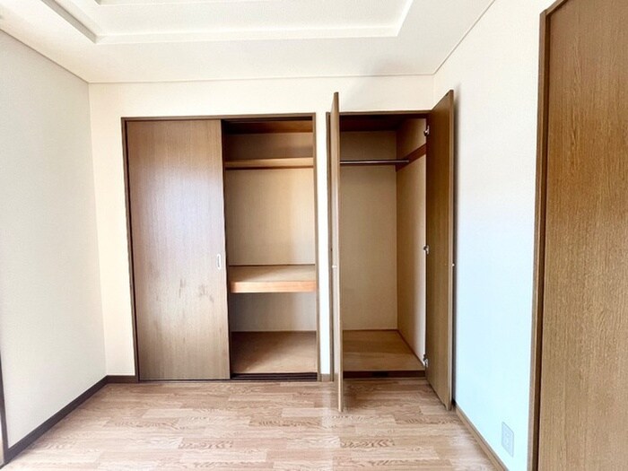 収納 ヴァンヴェール五明A