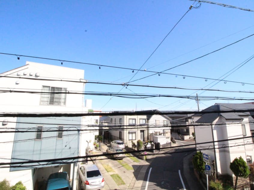 室内からの展望 ベルコモンズ八幡山