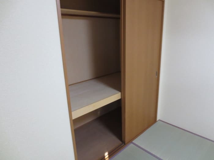 収納 メゾンフリージア