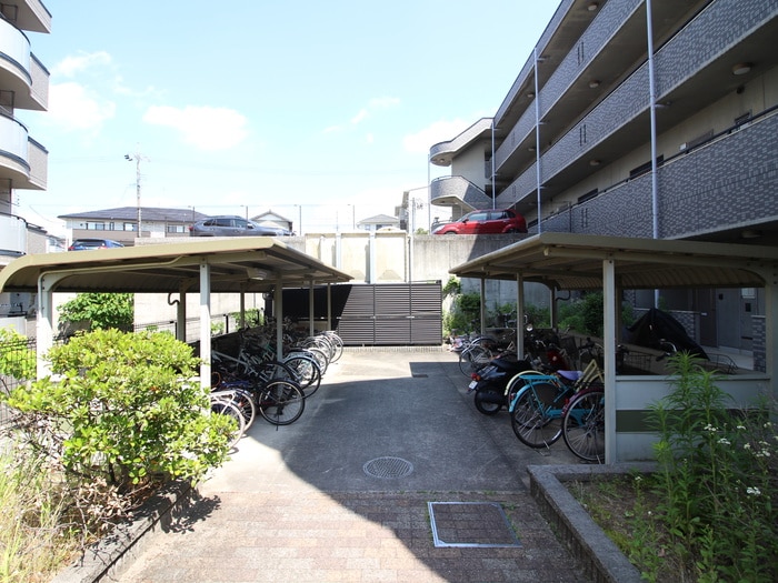 駐輪場 ヴァンベ－ル徳重