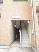 エントランス部分 コンパ－トハウス高畑