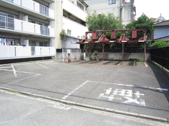 駐車場 篠原橋マンション