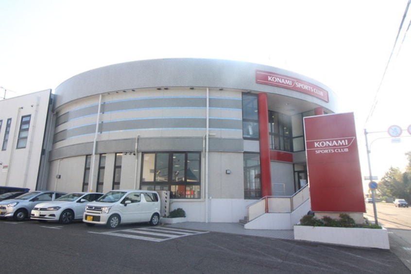 コナミスポーツクラブ(映画館)まで450m 東長根１番館