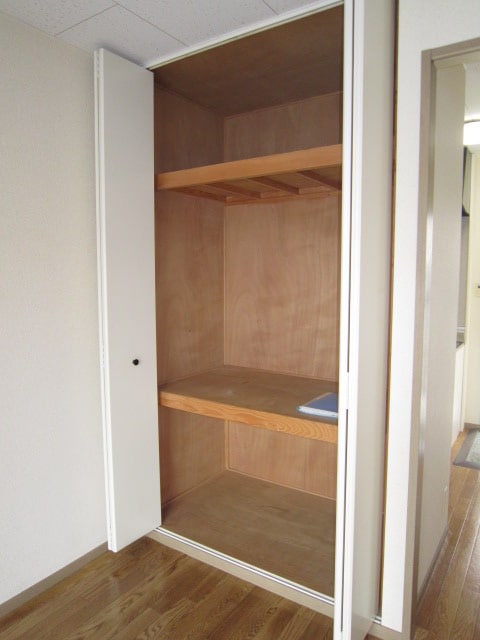 収納 サンガ－デン猪高台