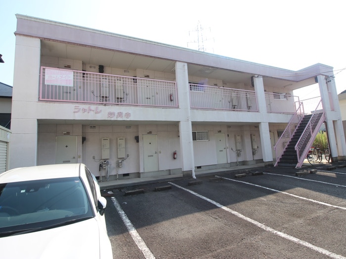 エントランス部分 シャトレ妙興寺