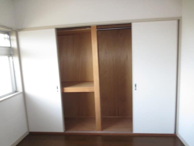 収納 メゾンロア－ル