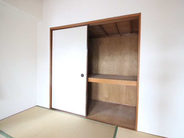 収納 シャトー汐路