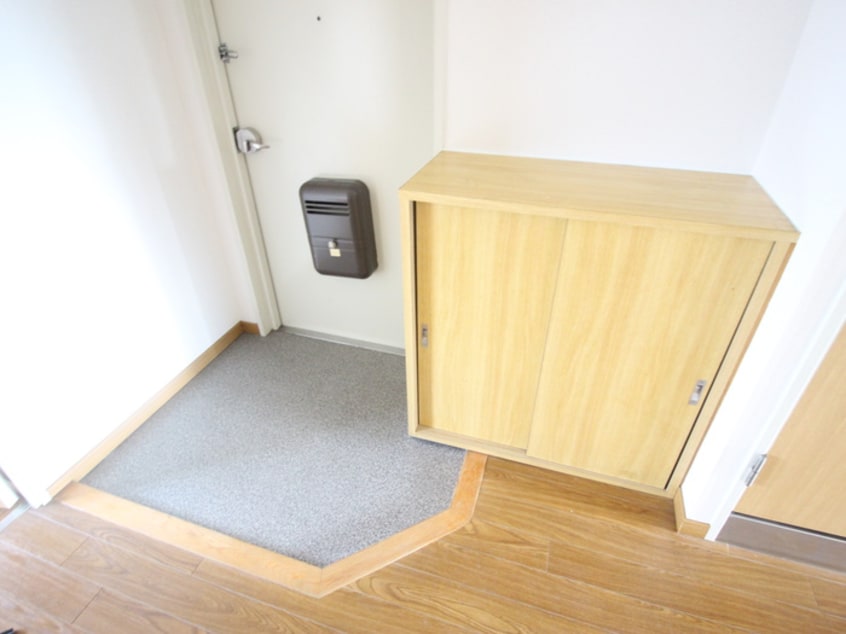 玄関 シャトー汐路