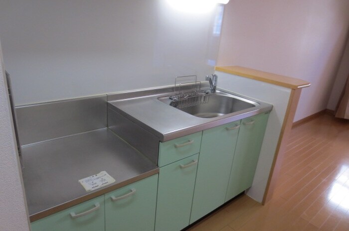 キッチン ヴェルデュ－ル中割