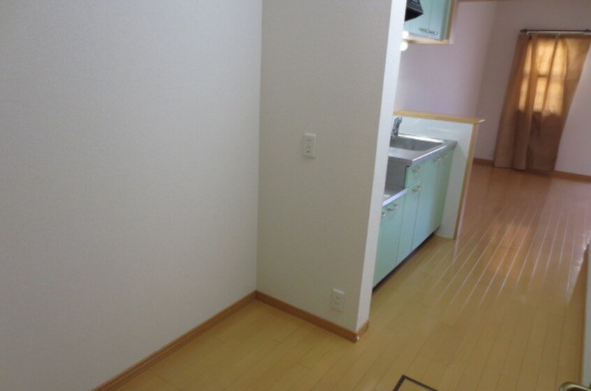 キッチン ヴェルデュ－ル中割