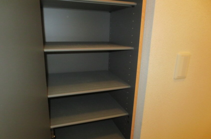 靴箱 ヴェルデュ－ル中割