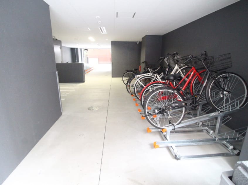 駐輪場 エステムコート名古屋葵