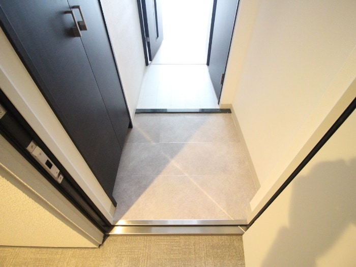 玄関 エステムコート名古屋葵