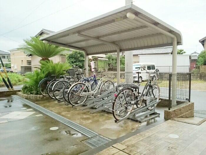 駐輪場 ヴェーク　フルスＢ