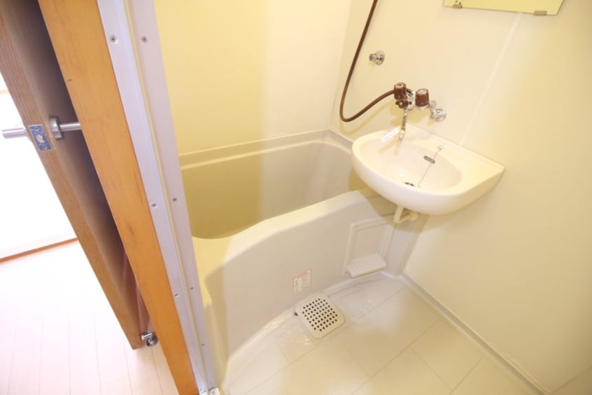 バス／シャワールーム等 セントラルハイツ滝川