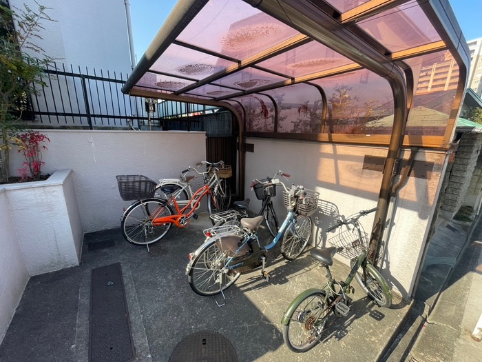 駐輪場 セントラルハイツ滝川