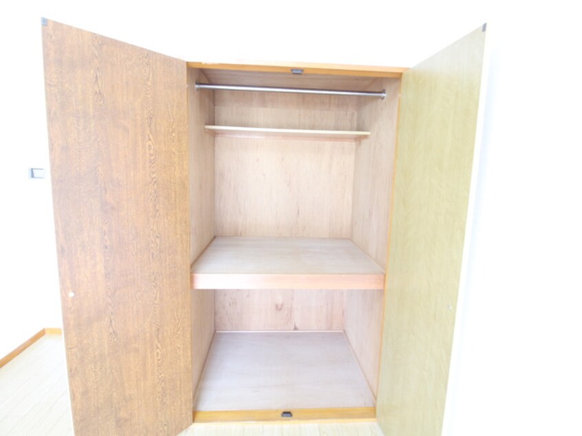 収納 セントラルハイツ滝川