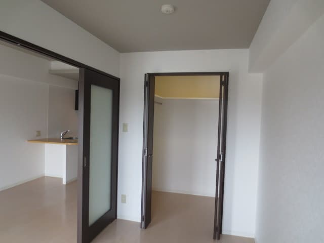 居室 フォレシティ新栄