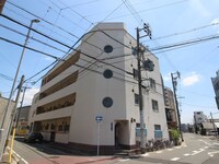 二村マンション