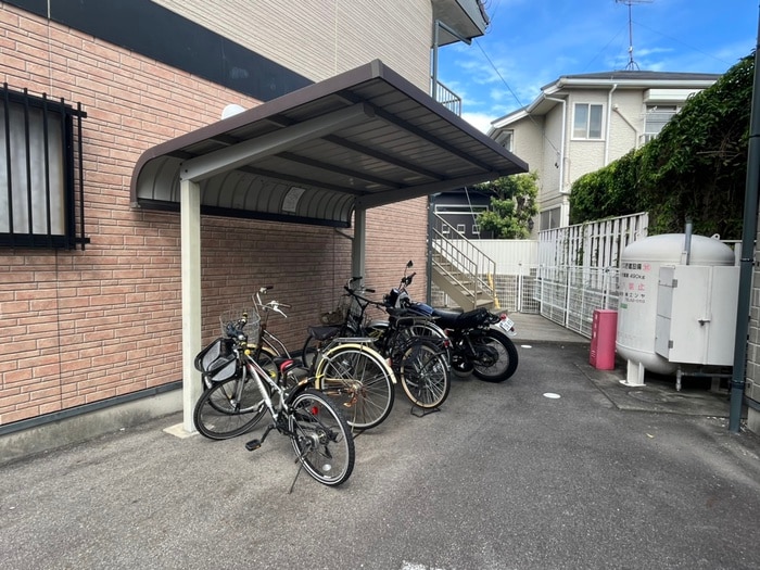 駐輪場 シャト－リ牧御堂Ａ棟