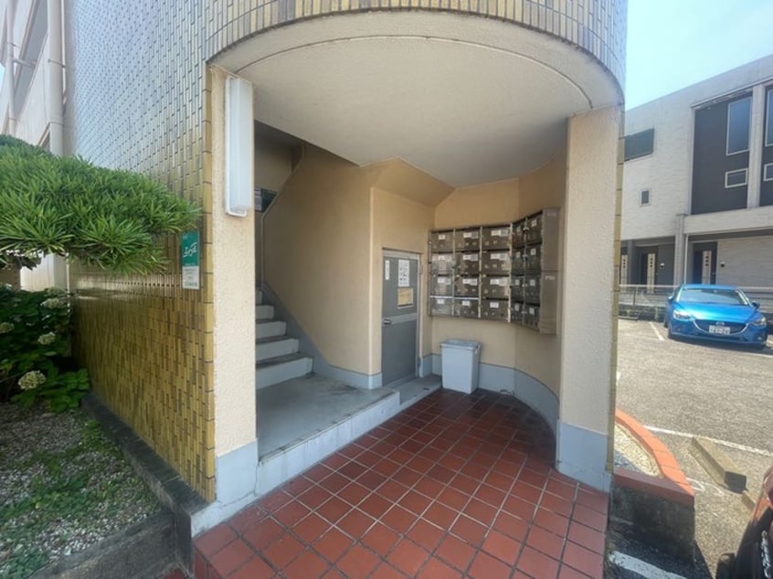 エントランス部分 第二村井マンション