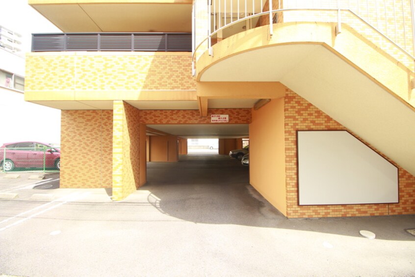 駐車場 マンションマルセイユⅡ