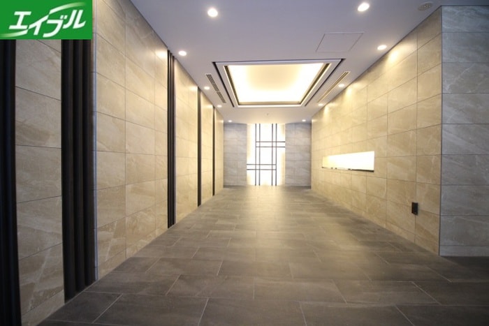 エントランス部分 ラフィシア上前津