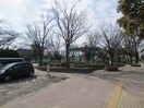中央公園(公園)まで150m パ－クハイツ登喜