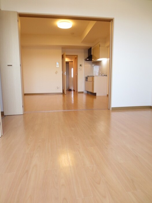 居室 カスタリア志賀本通