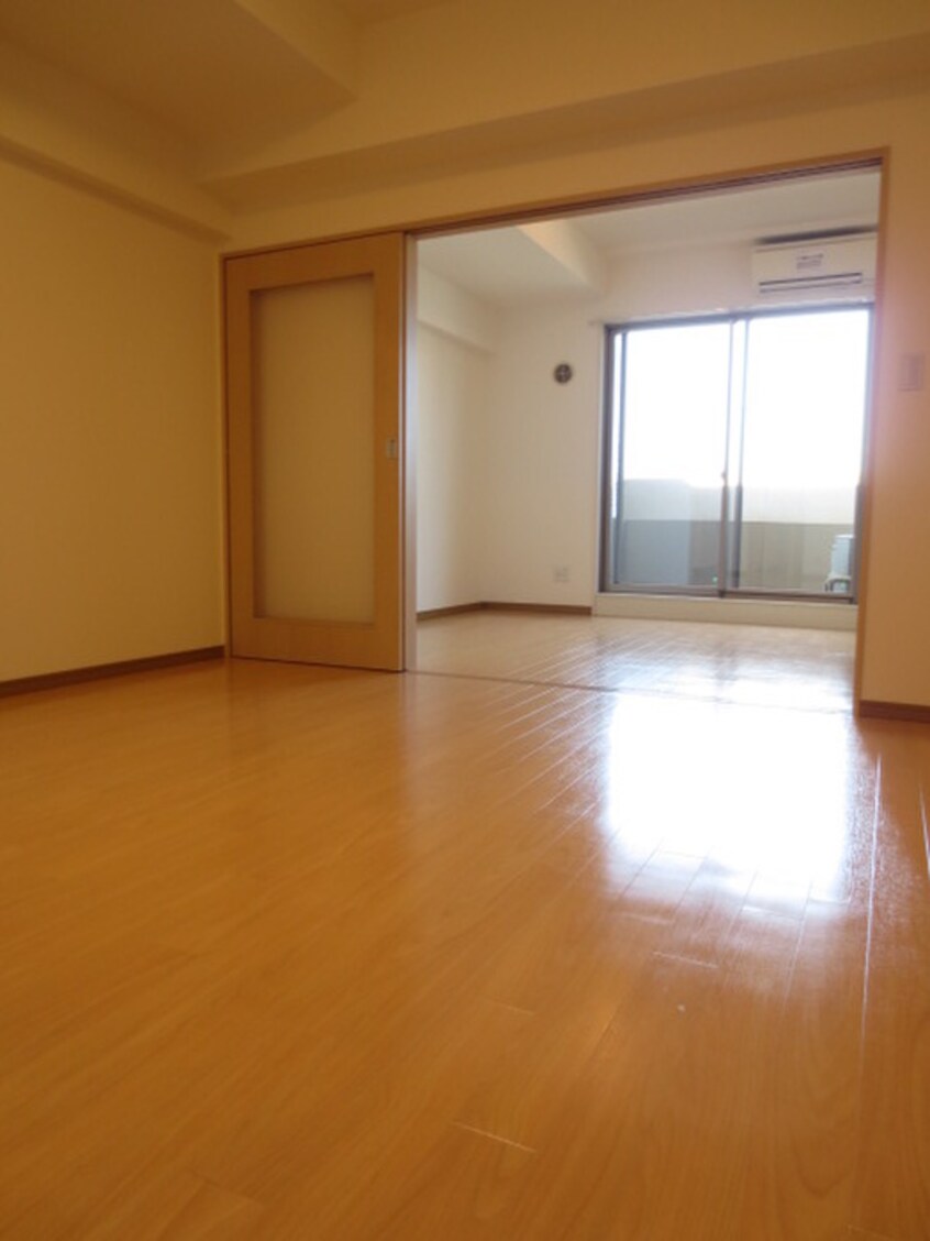 居室 カスタリア志賀本通