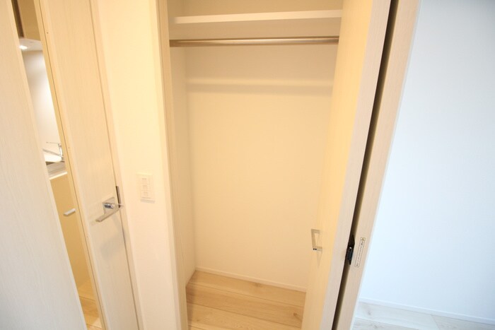 収納 メイクス高岳(203)