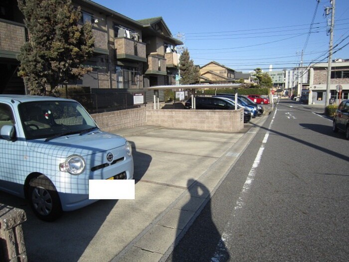 駐車場 エトワールヒルズ