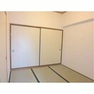収納 レジデンスアイズ