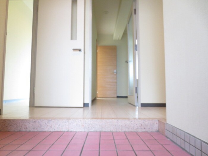 玄関 フル－ヴェ１番館