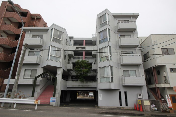 外観写真 フル－ヴェ１番館