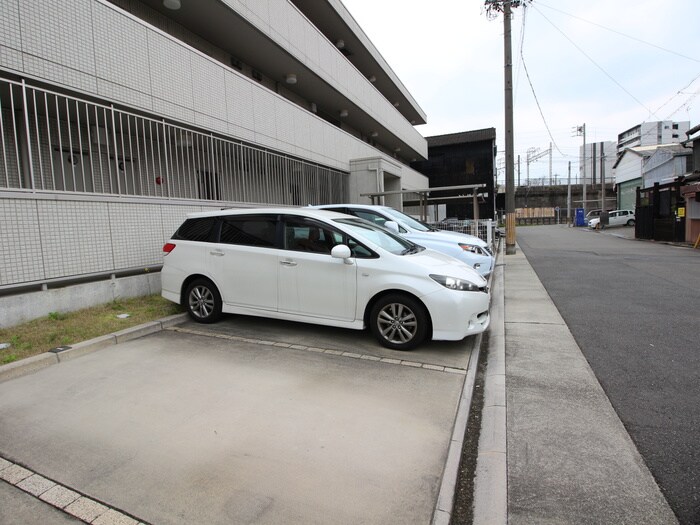 駐車場 La　maison de BV