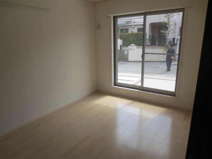 居室 クラルテ緑