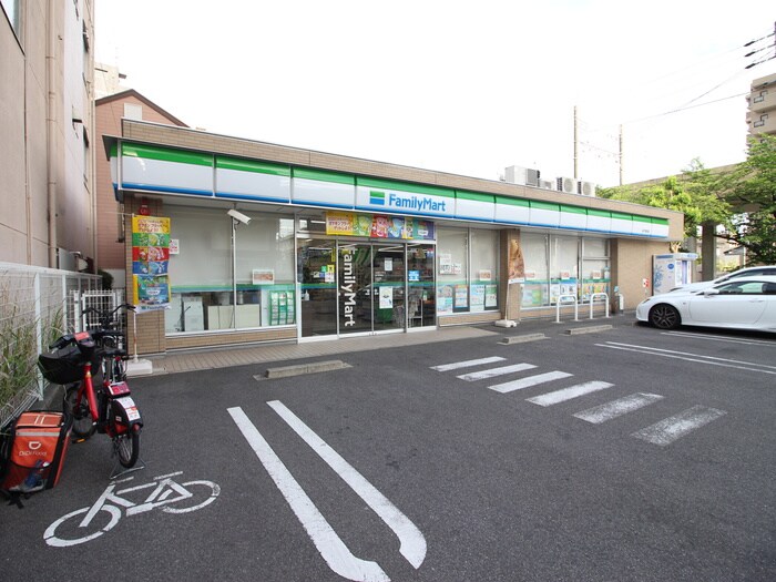 ファミリーマート 森下駅前店(コンビニ)まで97m サン大曽根