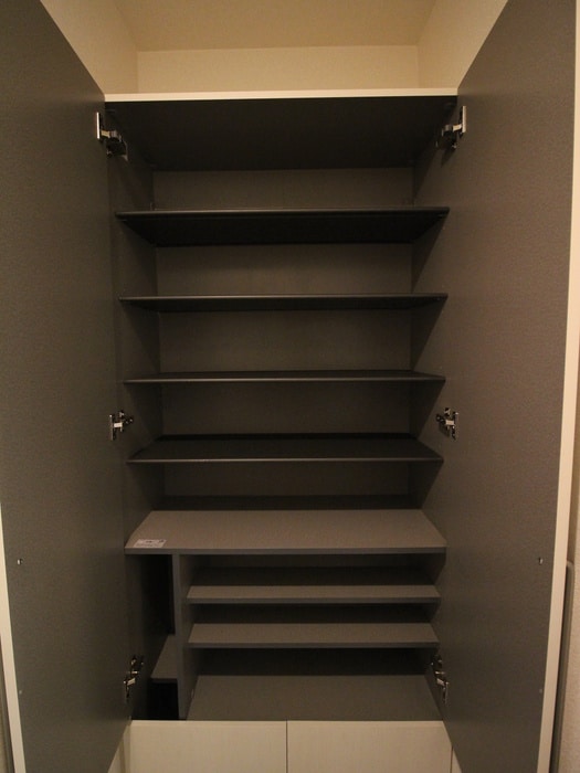 靴箱 Ｄ－ｒｏｏｍ黄金