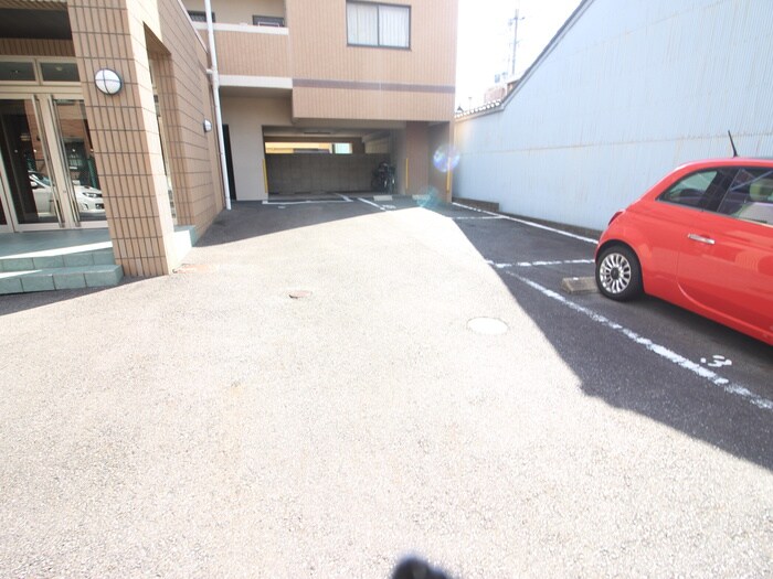 駐輪場 グリーンパレス東大曽根