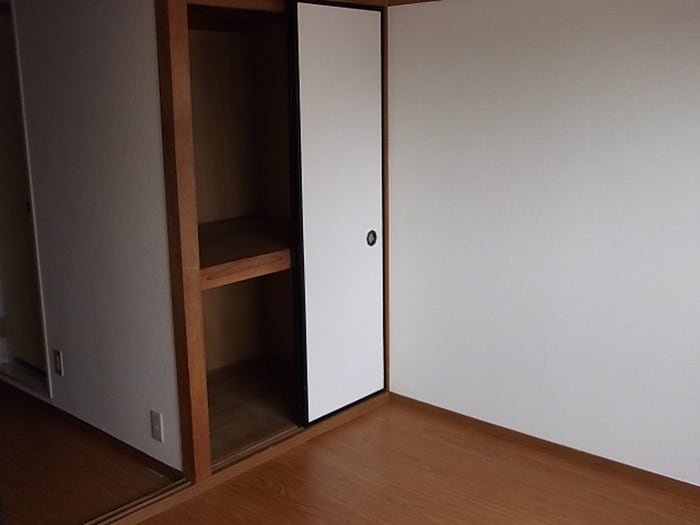 居室 明治第９ﾋﾞﾙ