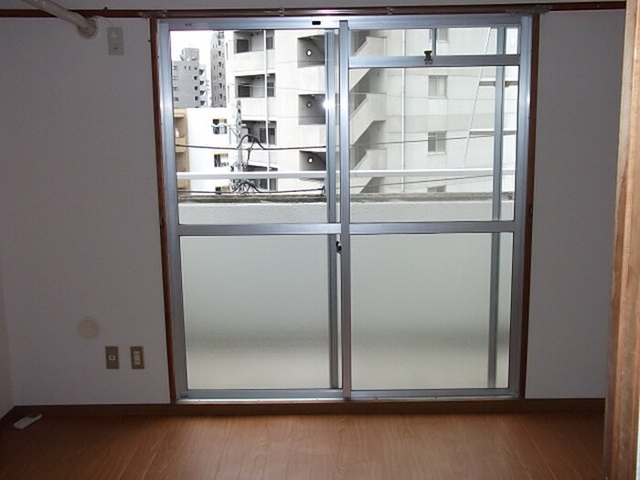 居室 明治第９ﾋﾞﾙ